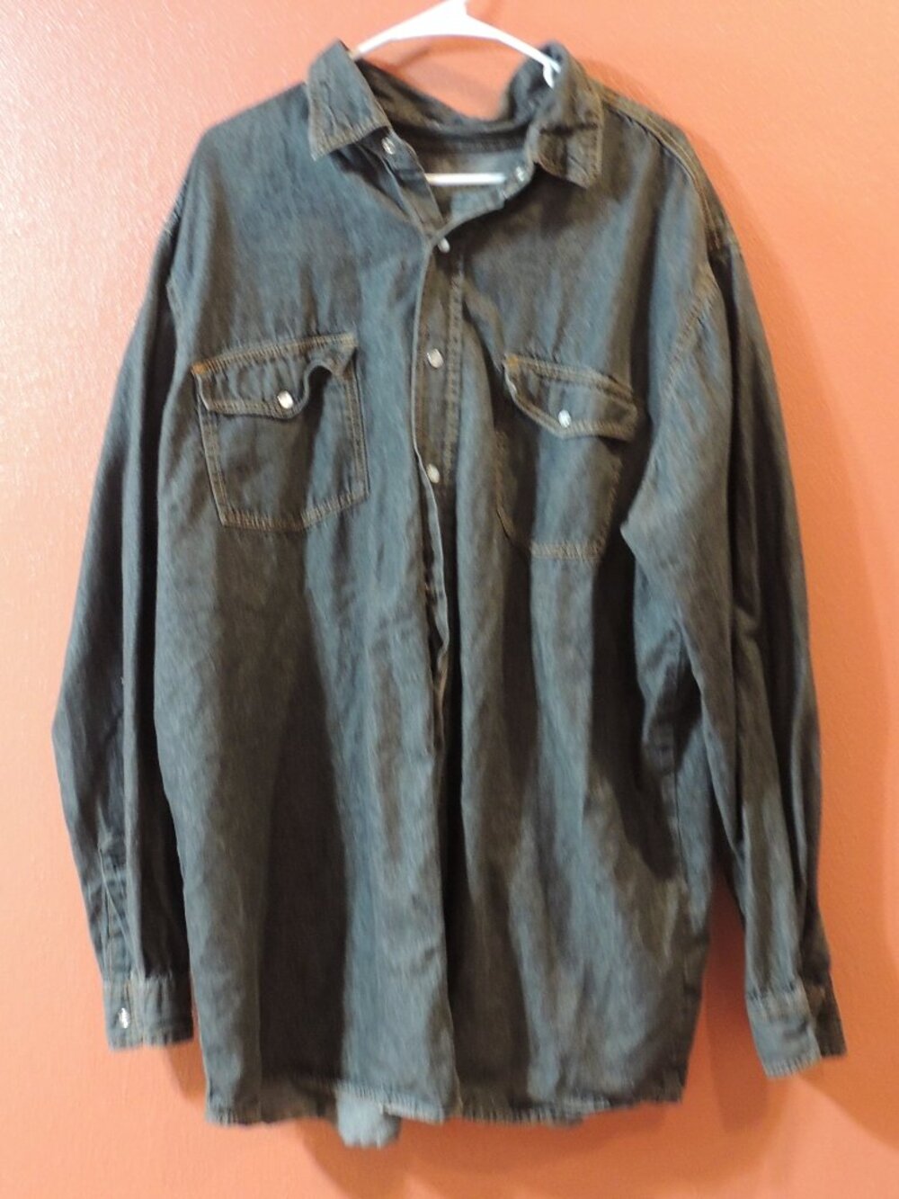Liberty Blue Shirt Pearl Snap Men 2X Large Tall button Down Trucker Style Shirt